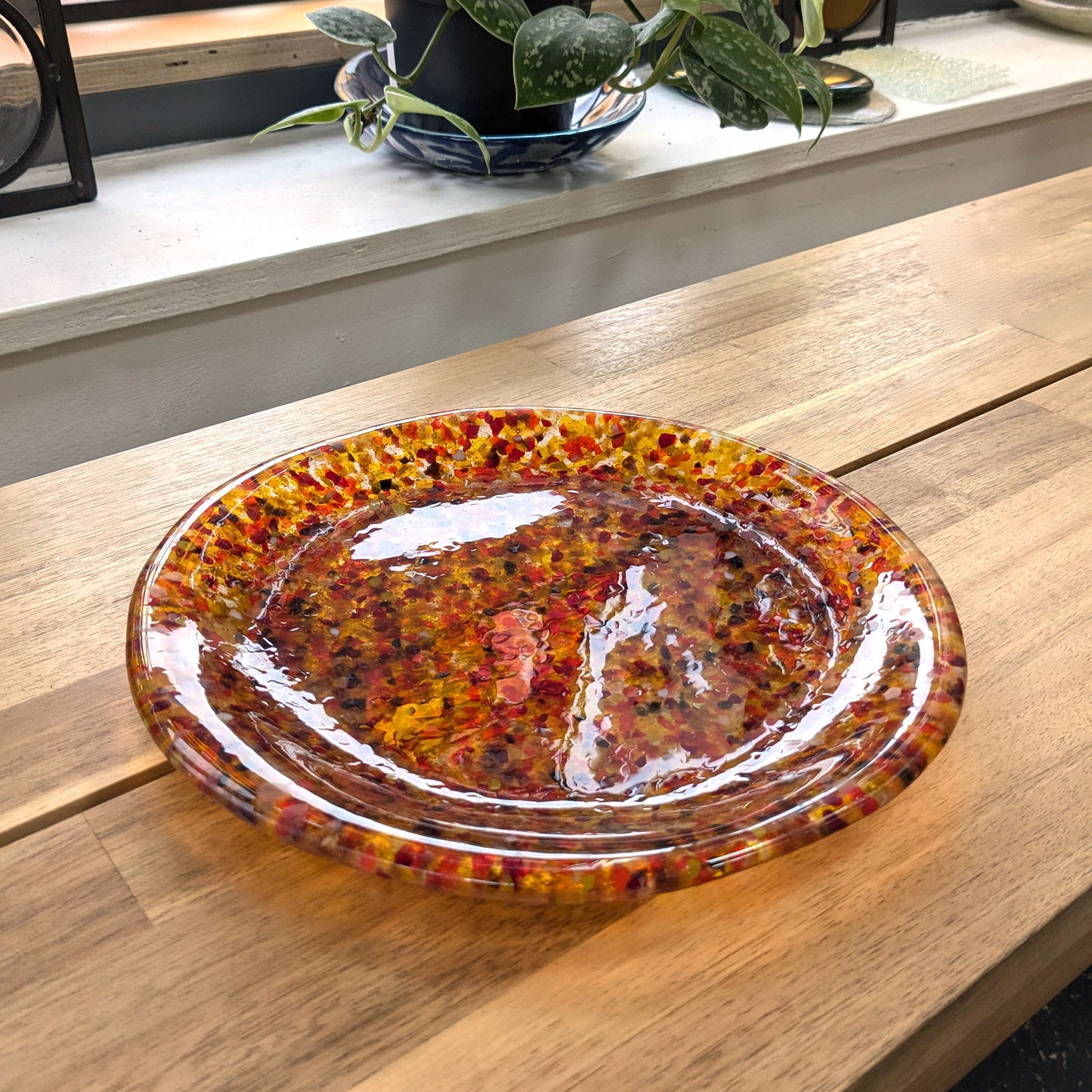 Confetti plates